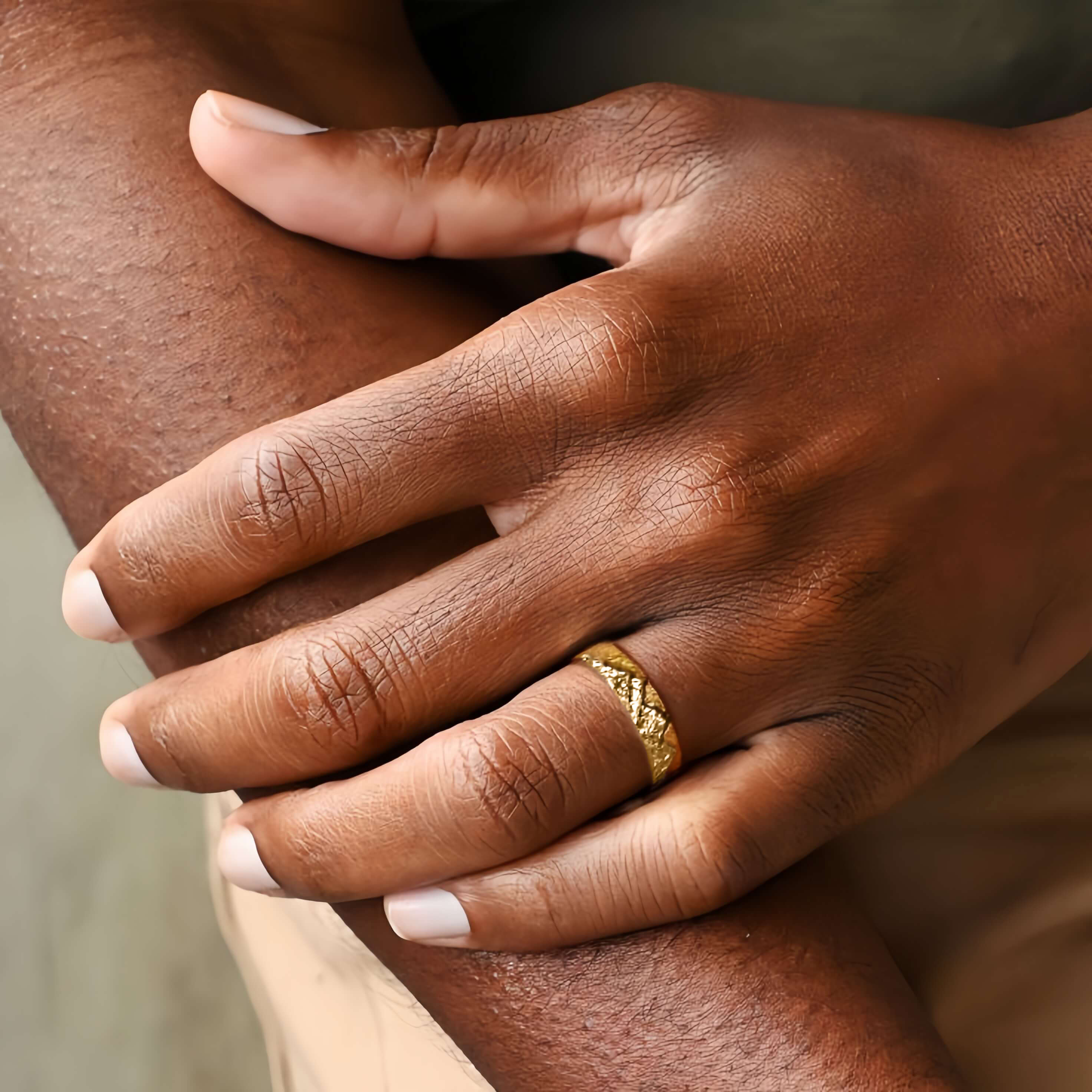 【Mt. Denali】Hand-Engraved Mount Mens/Womens Wedding Ring