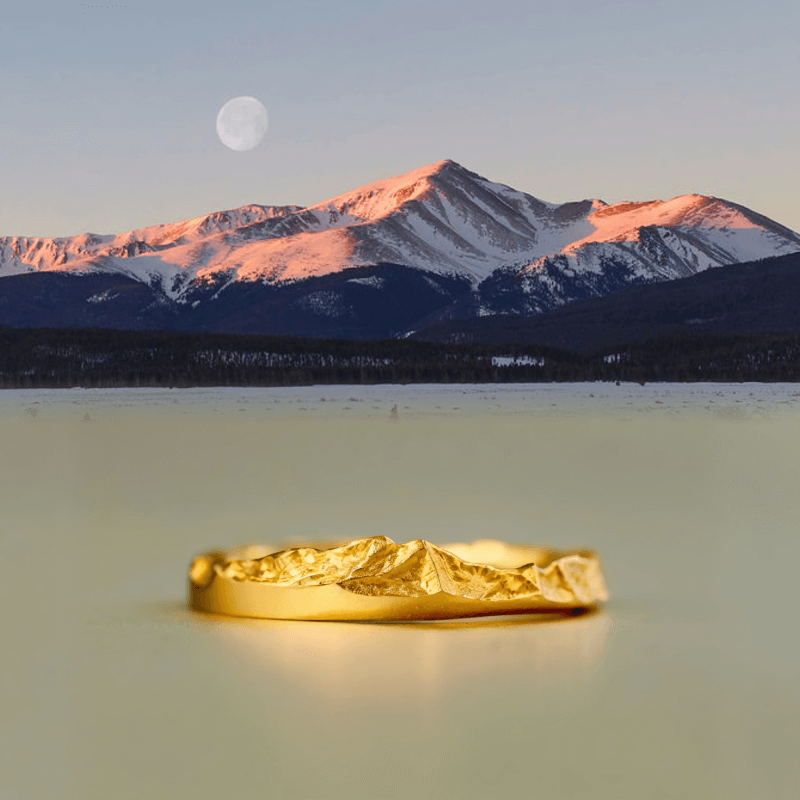 【Mt.Elbert】Gold Hand-Engraved Mount Mens/Womens Wedding Ring