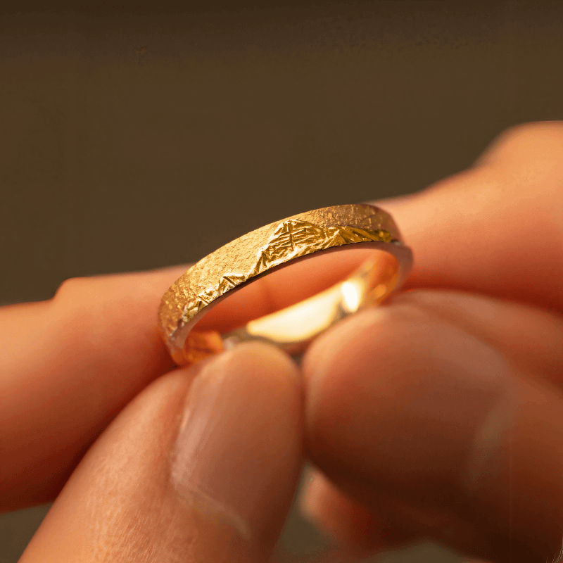 【Mt. Denali】Hand-Engraved Mount Mens/Womens Wedding Ring