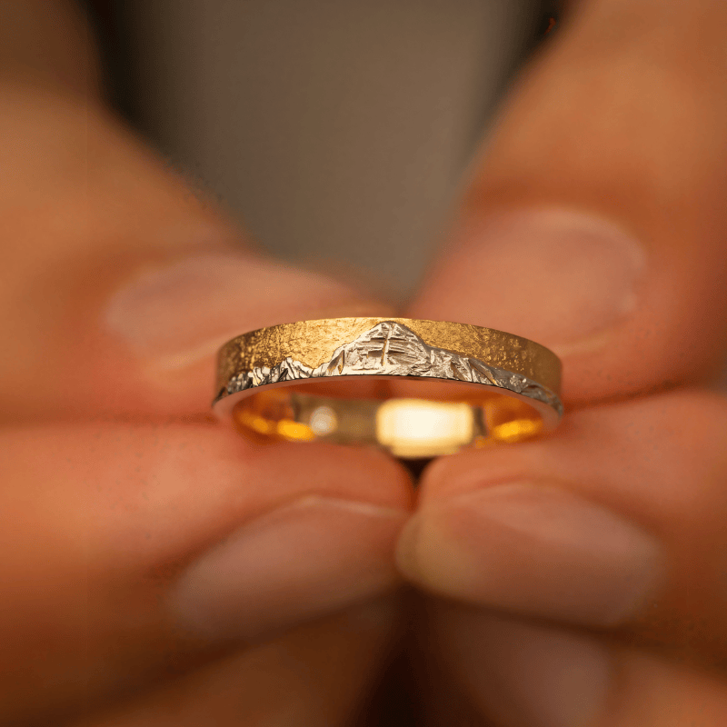 【Mt. Denali】 Gold Hand-Engraved Mount  Wedding Ring