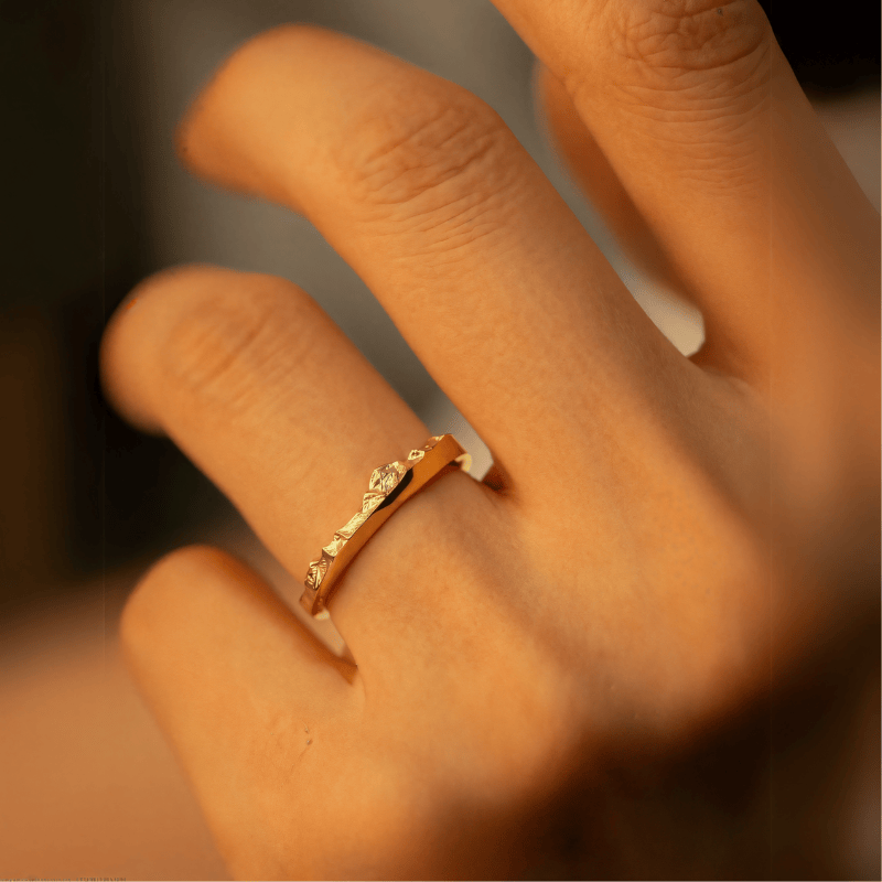 【Mt. Denali】Gold Hand-Engraved Mount Wedding Ring