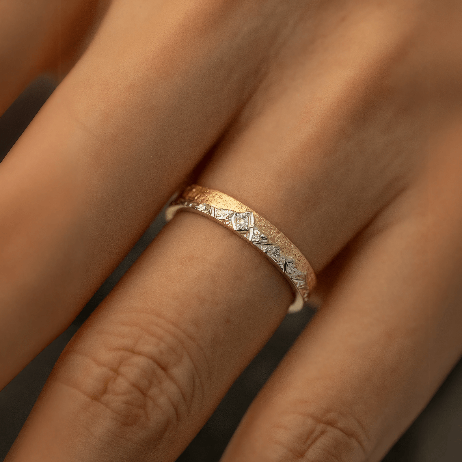【Mt. Whitney】Gold Hand-Engraved Mount Wedding Ring