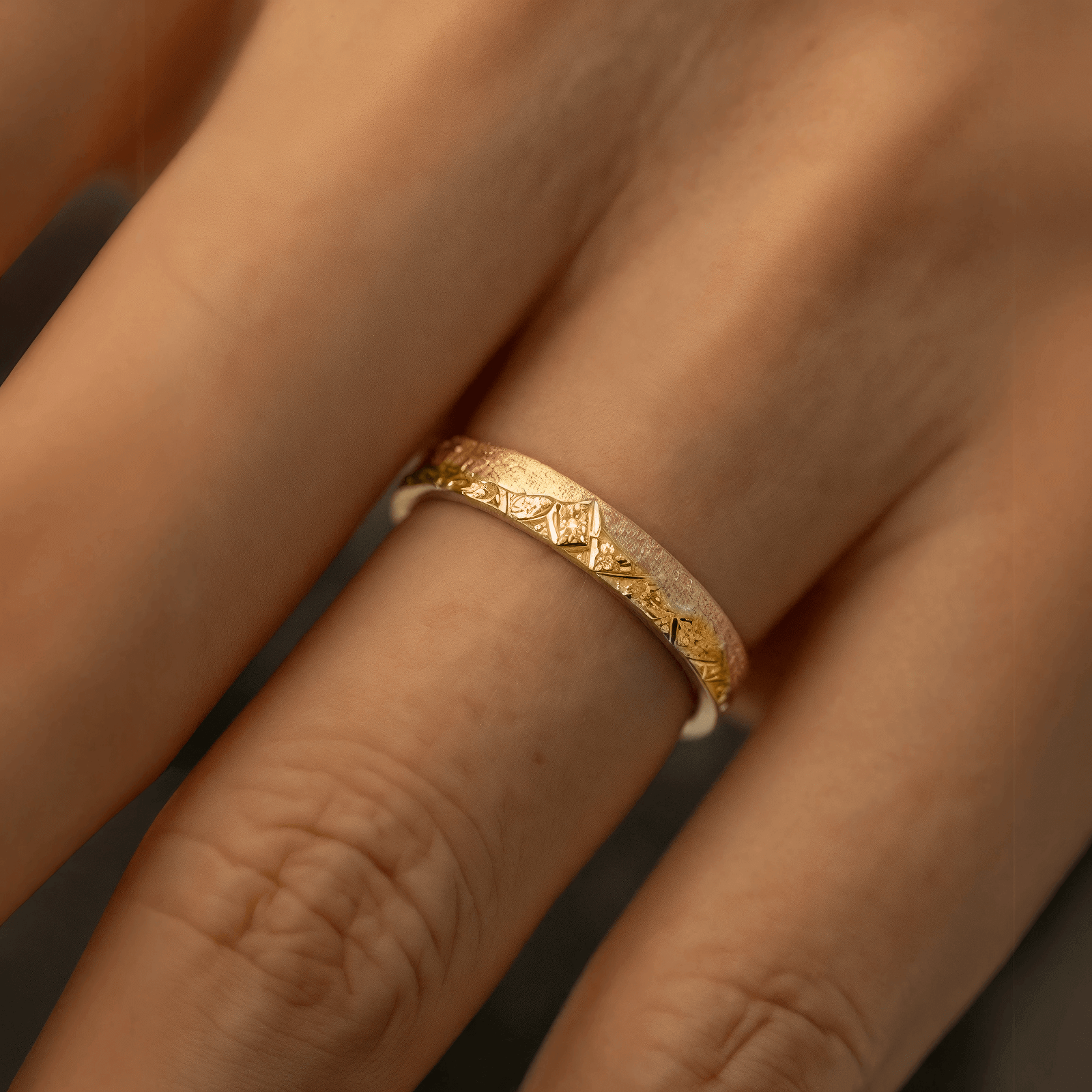 【Mt. Whitney】 Hand-Engraved Mount Mens/Womens Wedding Ring